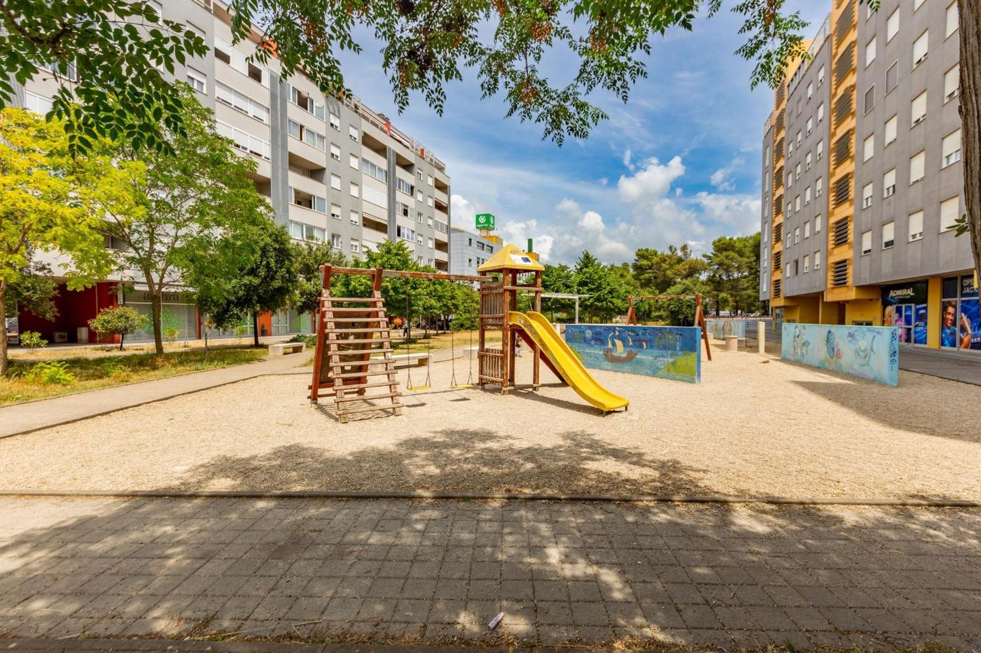 Amarena Studio With Parking ซาดาร์ ภายนอก รูปภาพ